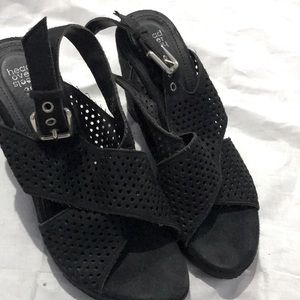 Black wedge heels